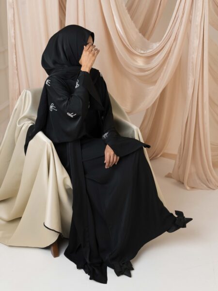 Coquette Two-Piece Abaya - Black